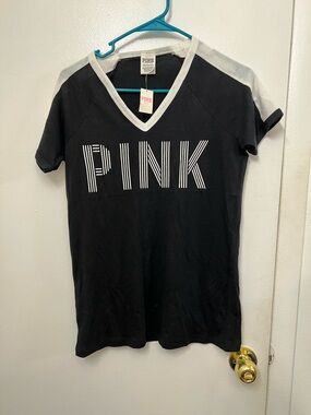 PINK v-neck black top